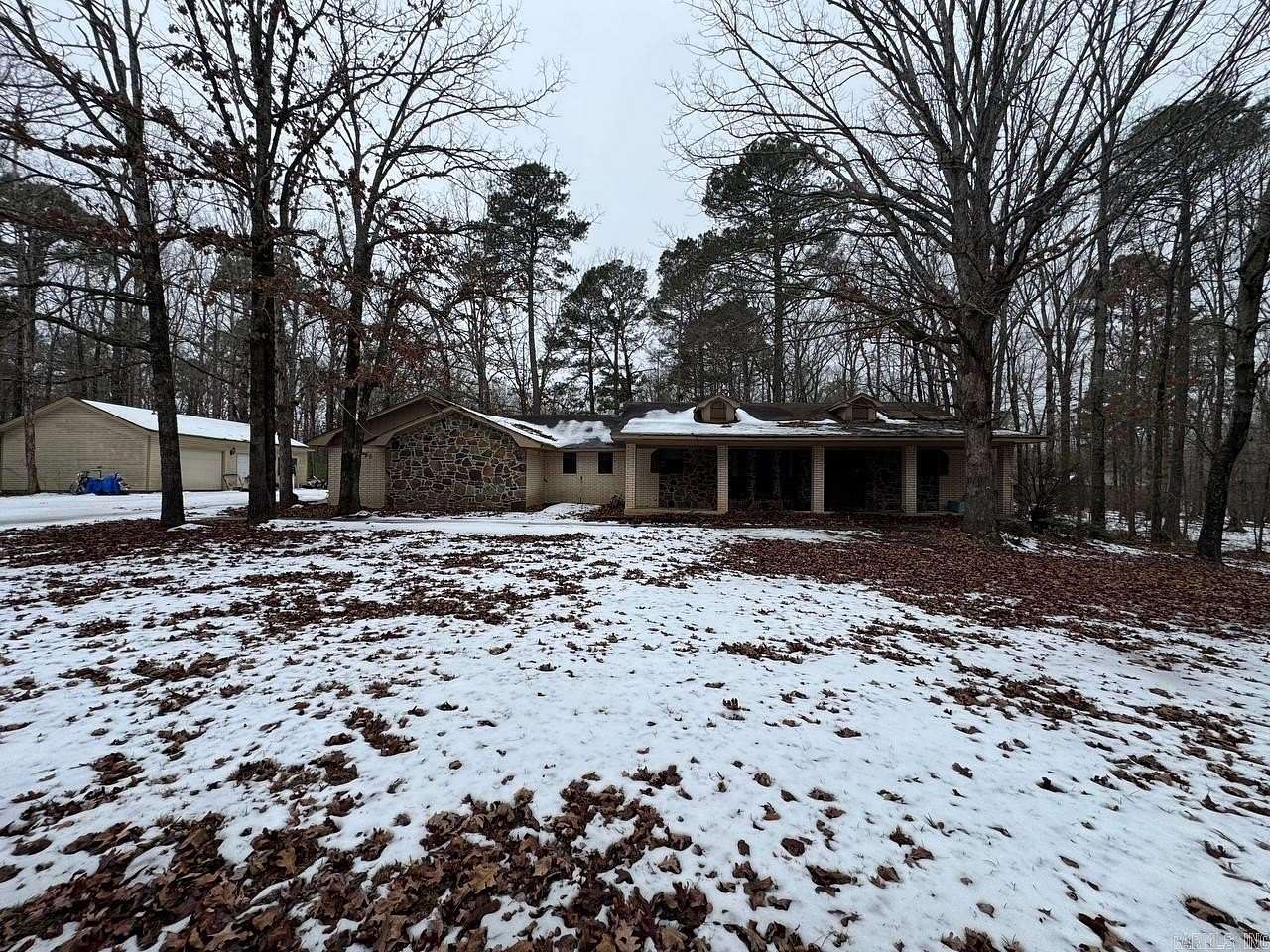 2.46 Acres of Residential Land with Home for Sale in Pine Bluff, Arkansas