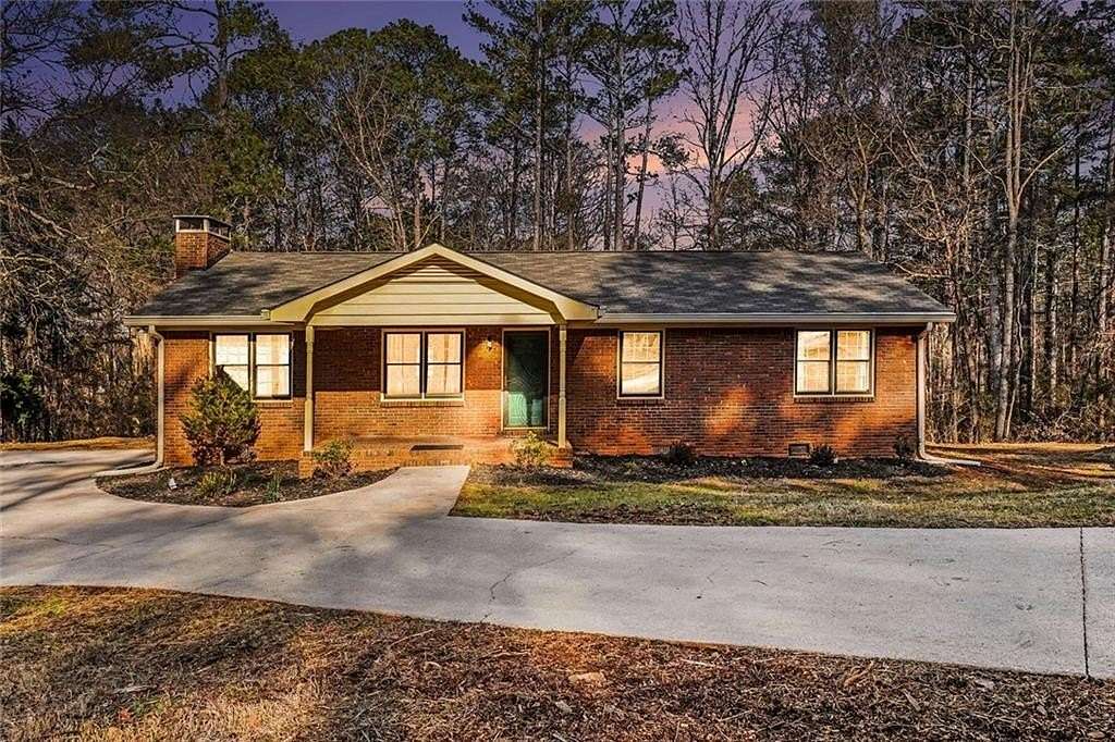 2 Acres of Residential Land with Home for Sale in Covington, Georgia