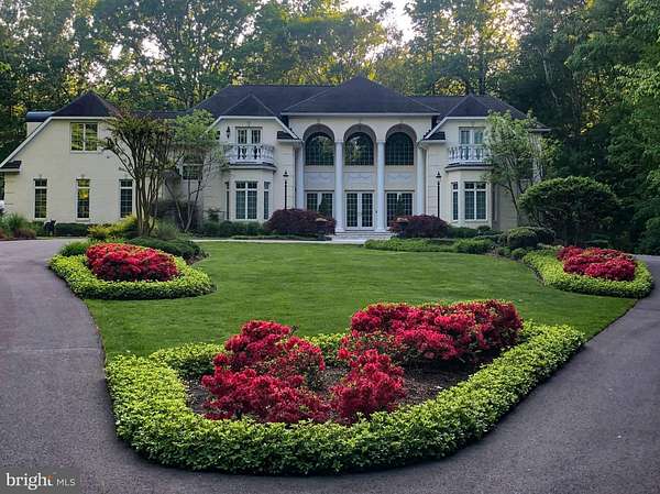 2 Acres of Residential Land with Home for Sale in Edgewater, Maryland