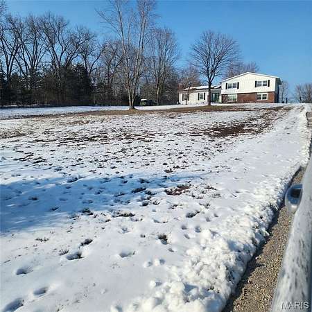 3 Acres of Residential Land with Home for Sale in Cedar Hill, Missouri