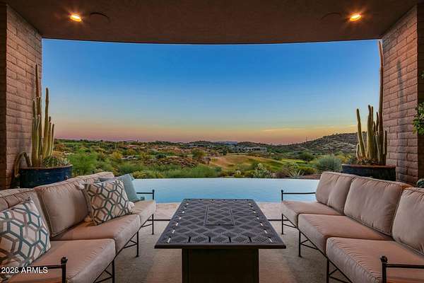 1.5 Acres of Residential Land with Home for Sale in Scottsdale, Arizona