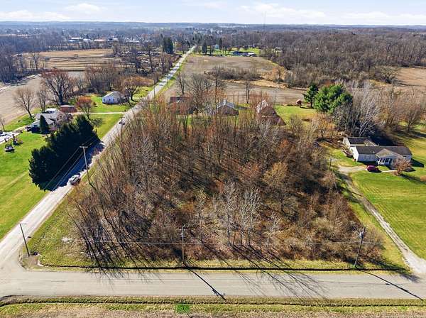 2 Acres of Residential Land for Sale in Baltimore, Ohio