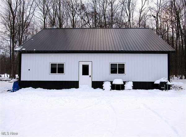 4.85 Acres of Residential Land with Home for Sale in Windsor, Ohio