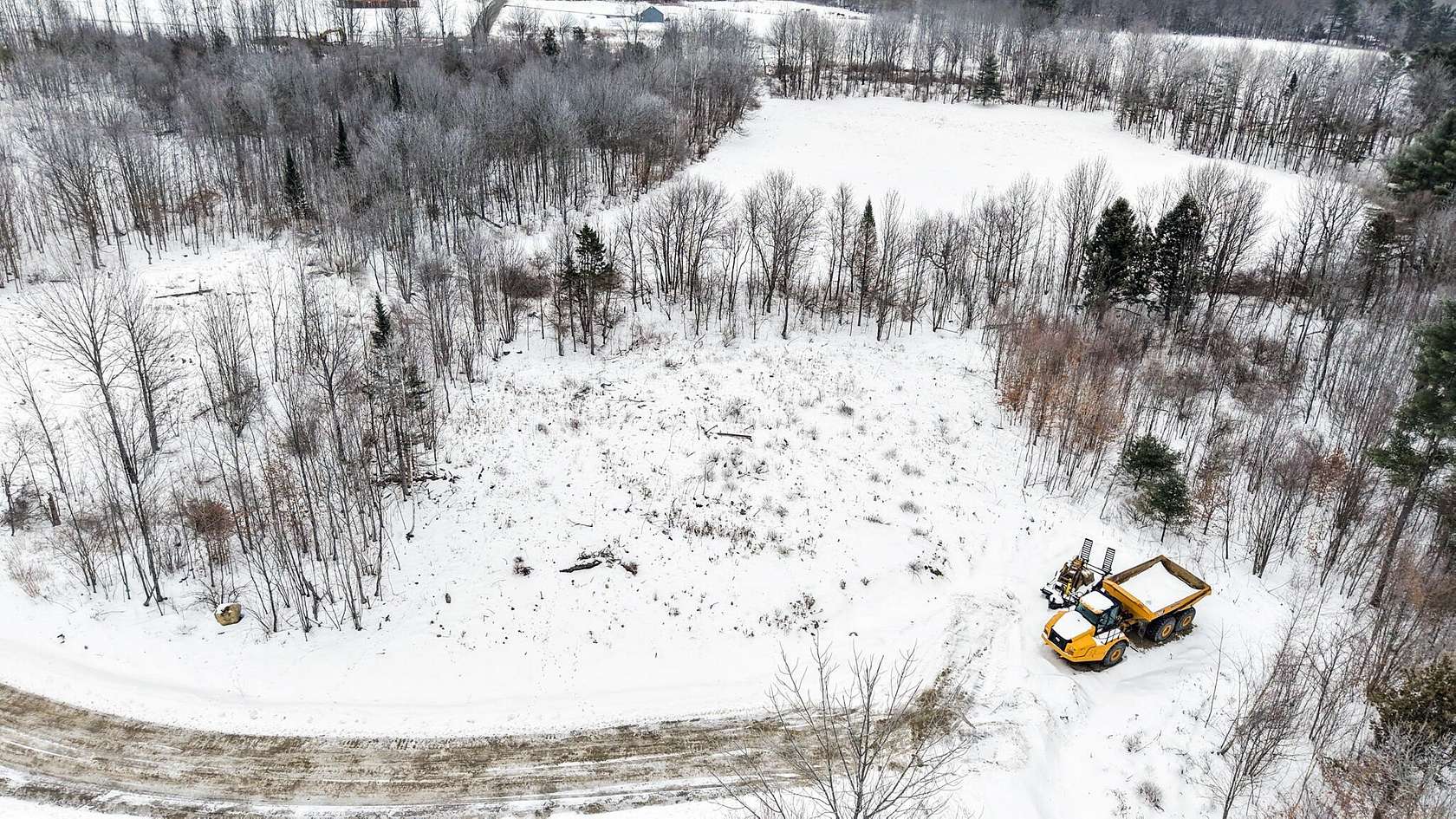 1 Acre of Residential Land for Sale in Sidney, Maine