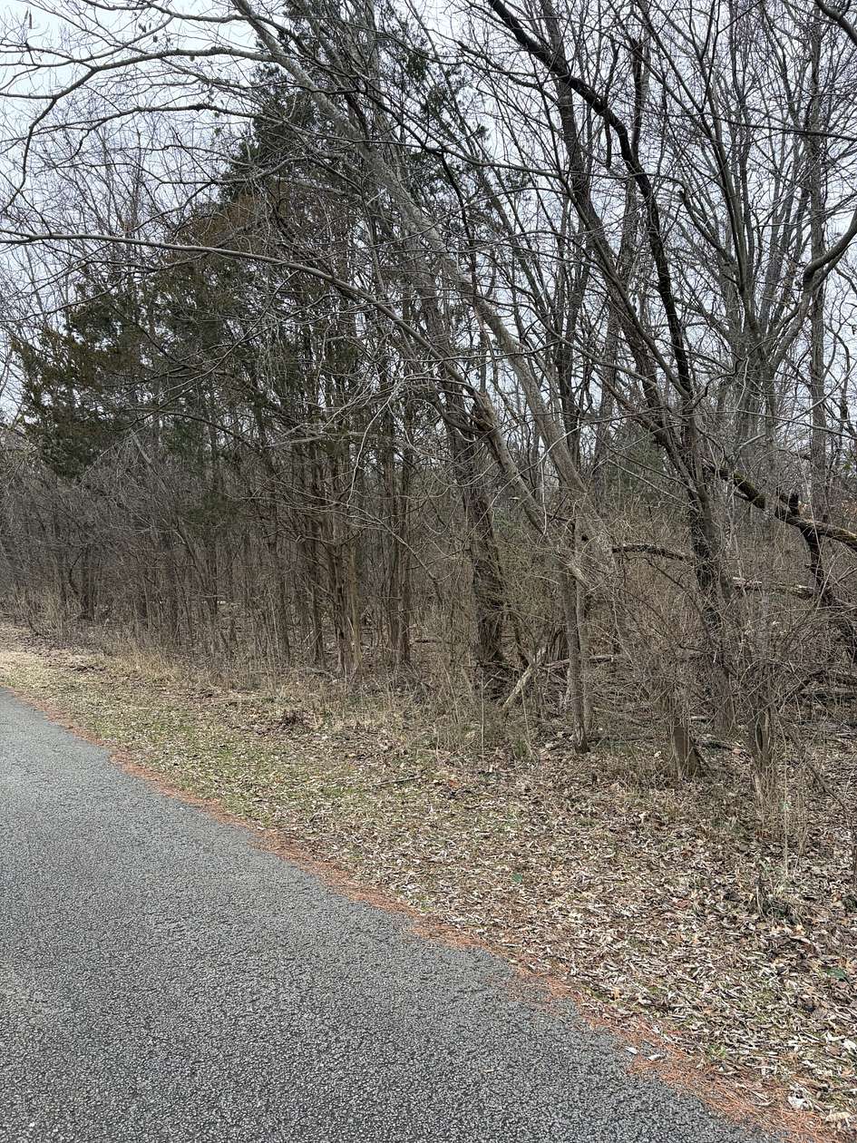 2.55 Acres of Residential Land for Sale in Murfreesboro, Tennessee