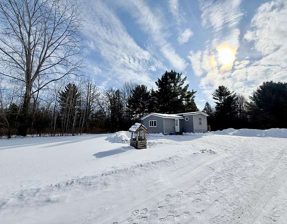32 Acres of Land with Home for Sale in Champlain, New York