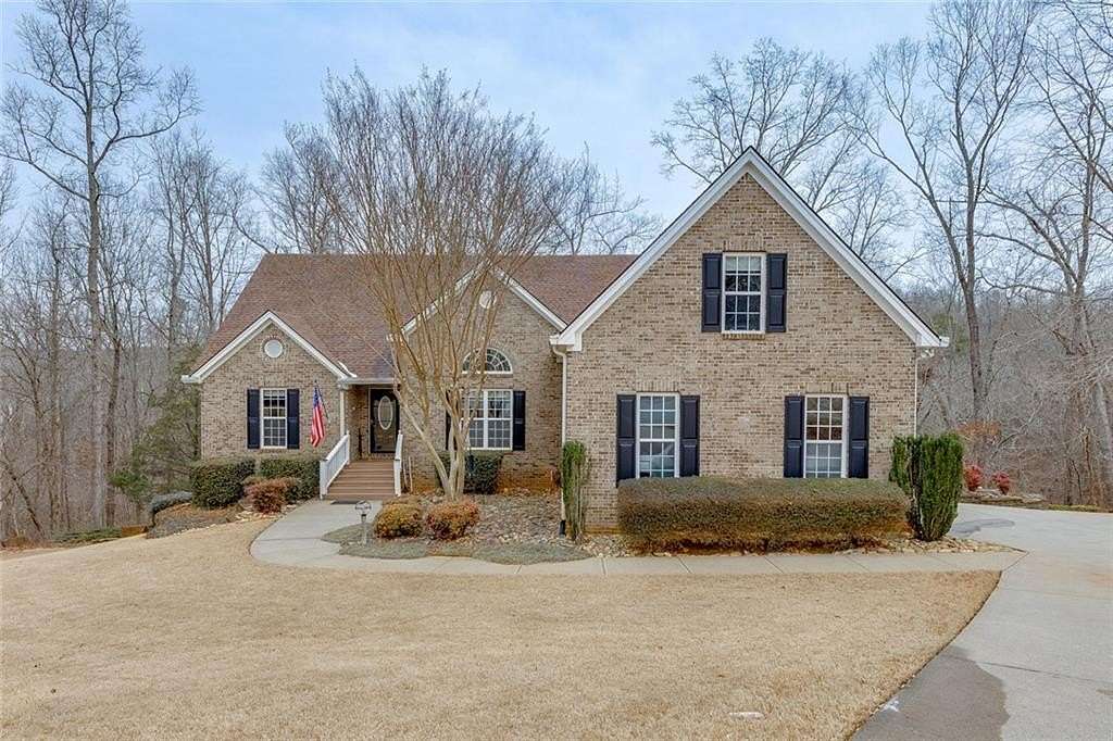2.45 Acres of Residential Land with Home for Sale in Braselton, Georgia