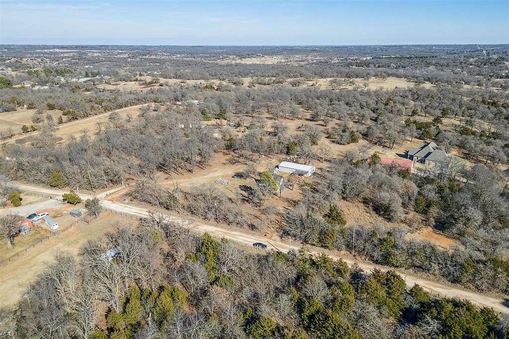 2.4 Acres of Residential Land with Home for Sale in Oklahoma City, Oklahoma