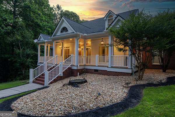 7.5 Acres of Residential Land with Home for Sale in Dacula, Georgia