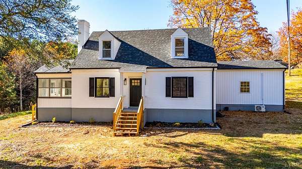 17 Acres of Land with Home for Sale in Amherst, Virginia