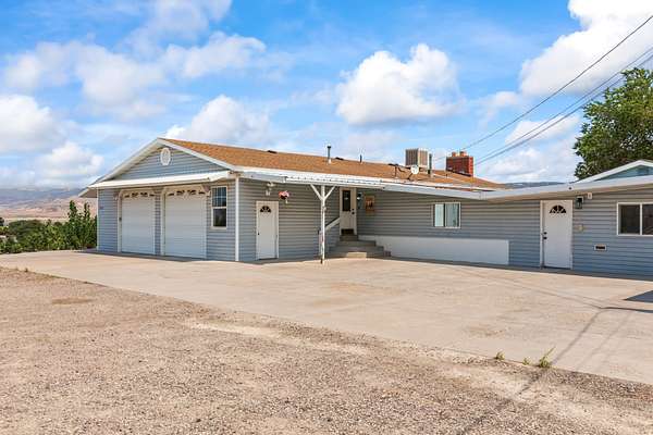 3.9 Acres of Residential Land with Home for Sale in Redmond, Utah