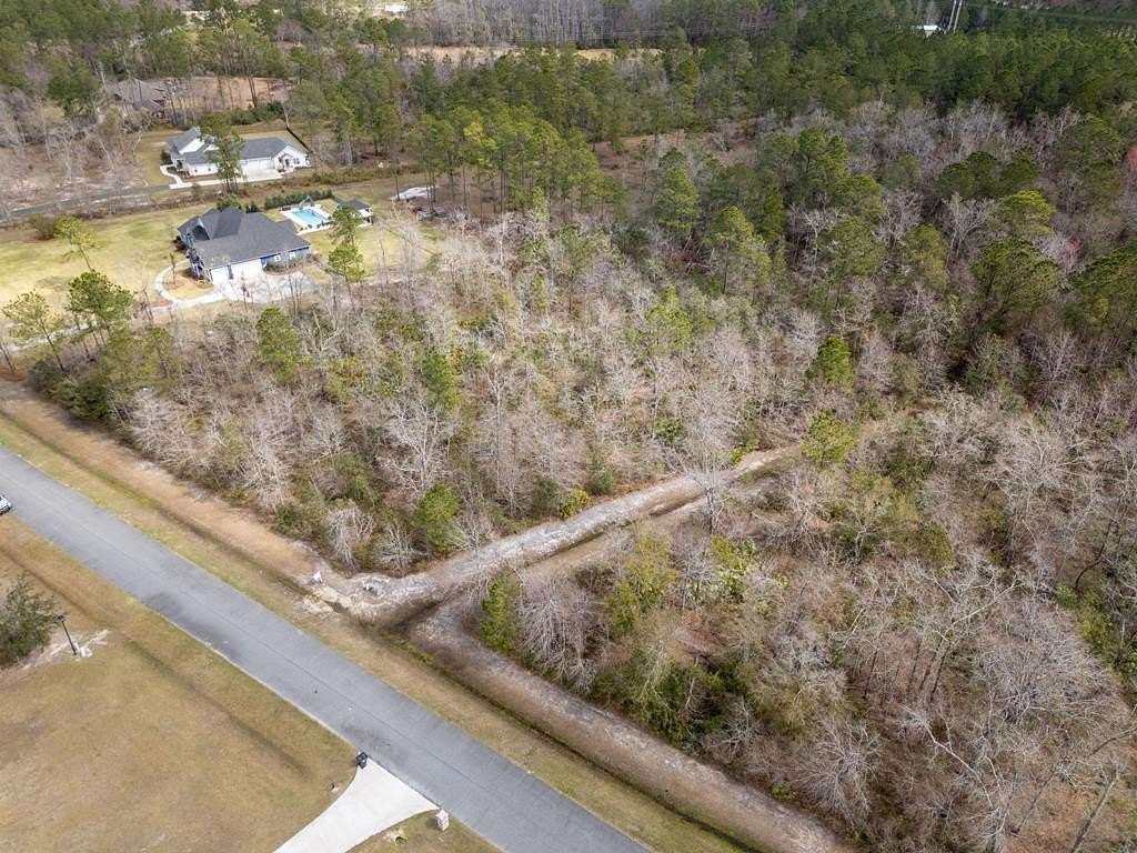 9.69 Acres of Residential Land for Sale in Hahira, Georgia