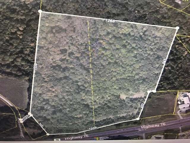 42 Acres of Commercial Land for Sale in Clarksville, Tennessee