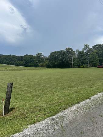 1.19 Acres of Residential Land for Sale in Hillsboro, Tennessee