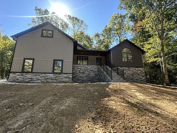 4 Acres of Land with Home for Sale in Monterey, Tennessee