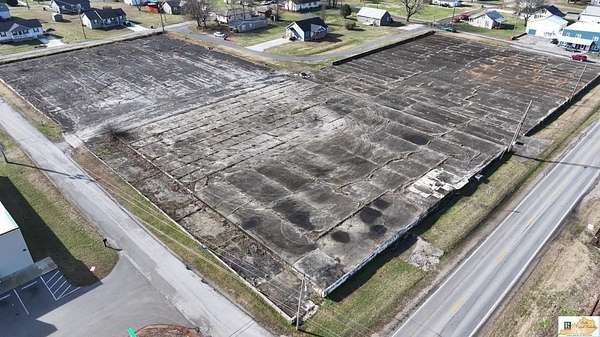 0.9 Acres of Commercial Land for Sale in Horse Cave, Kentucky