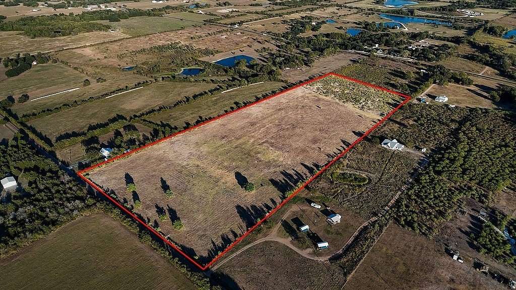 30 Acres of Agricultural & Residential Land for Sale in Carmine, Texas