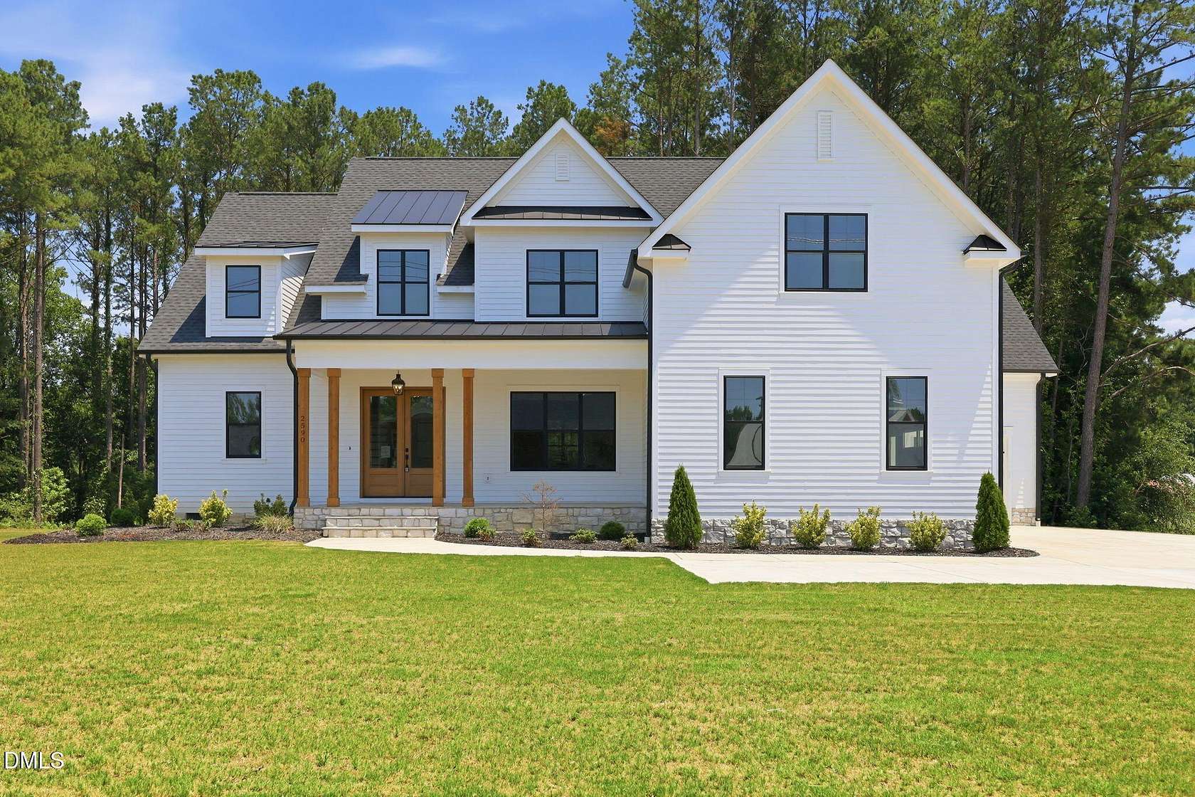 3.28 Acres of Land with Home for Sale in Four Oaks, North Carolina