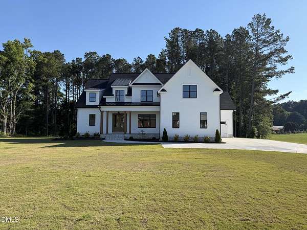 3.28 Acres of Land with Home for Sale in Four Oaks, North Carolina