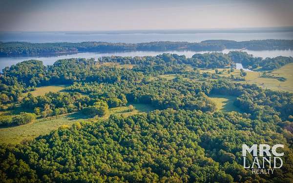 2 Acres of Land for Sale in Milam, Texas