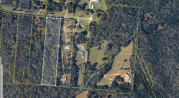 4.5 Acres of Residential Land for Sale in Columbia, Tennessee