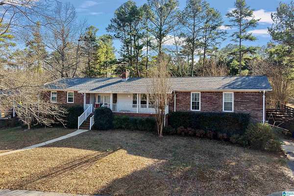 2.66 Acres of Residential Land with Home for Sale in Columbiana, Alabama