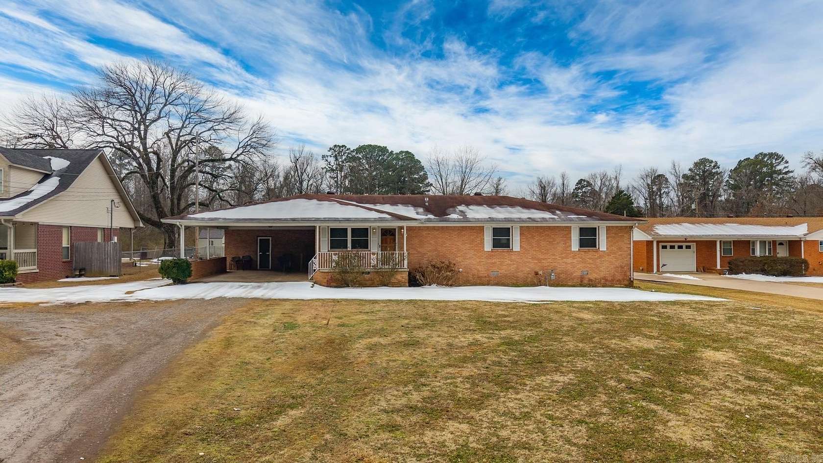 1.55 Acres of Land with Home for Sale in North Little Rock, Arkansas