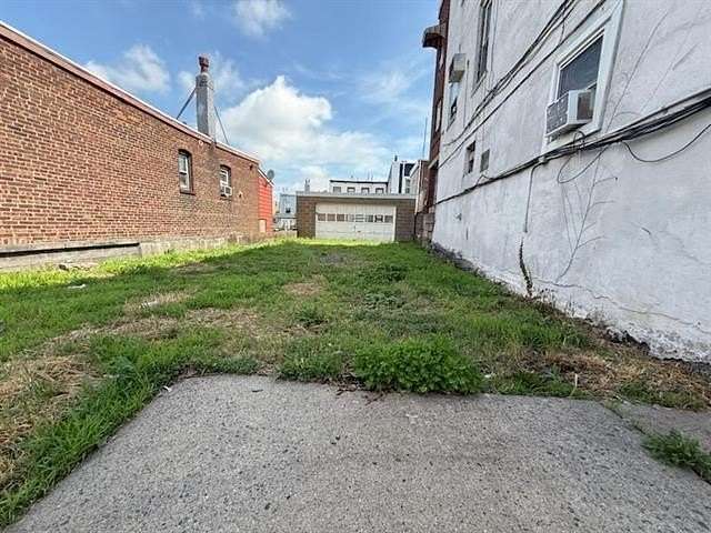 0.05 Acres of Residential Land for Sale in North Bergen, New Jersey