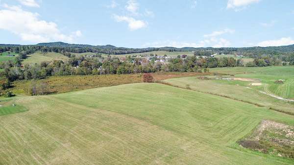 16.8 Acres of Land for Sale in London, Kentucky