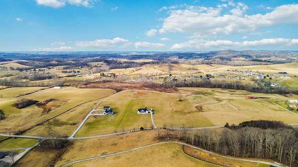 22.2 Acres of Land for Sale in London, Kentucky