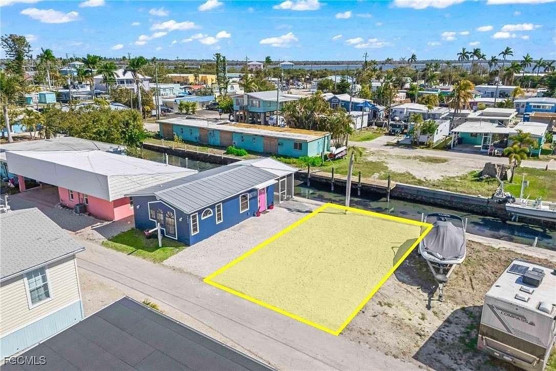 0.03 Acres of Residential Land for Sale in Matlacha, Florida