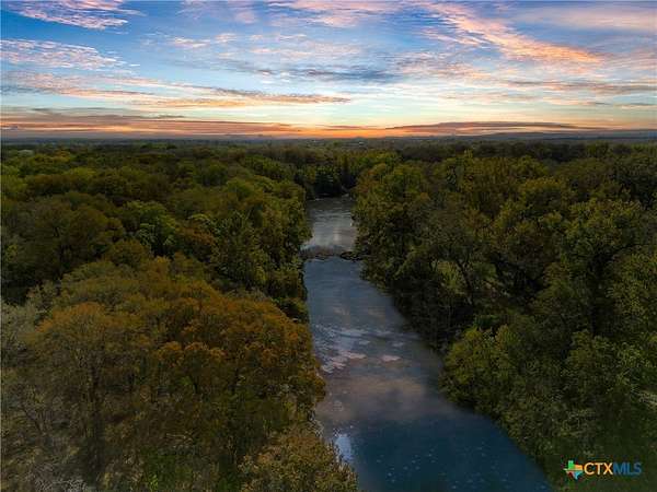 16.1 Acres of Land for Sale in Seguin, Texas