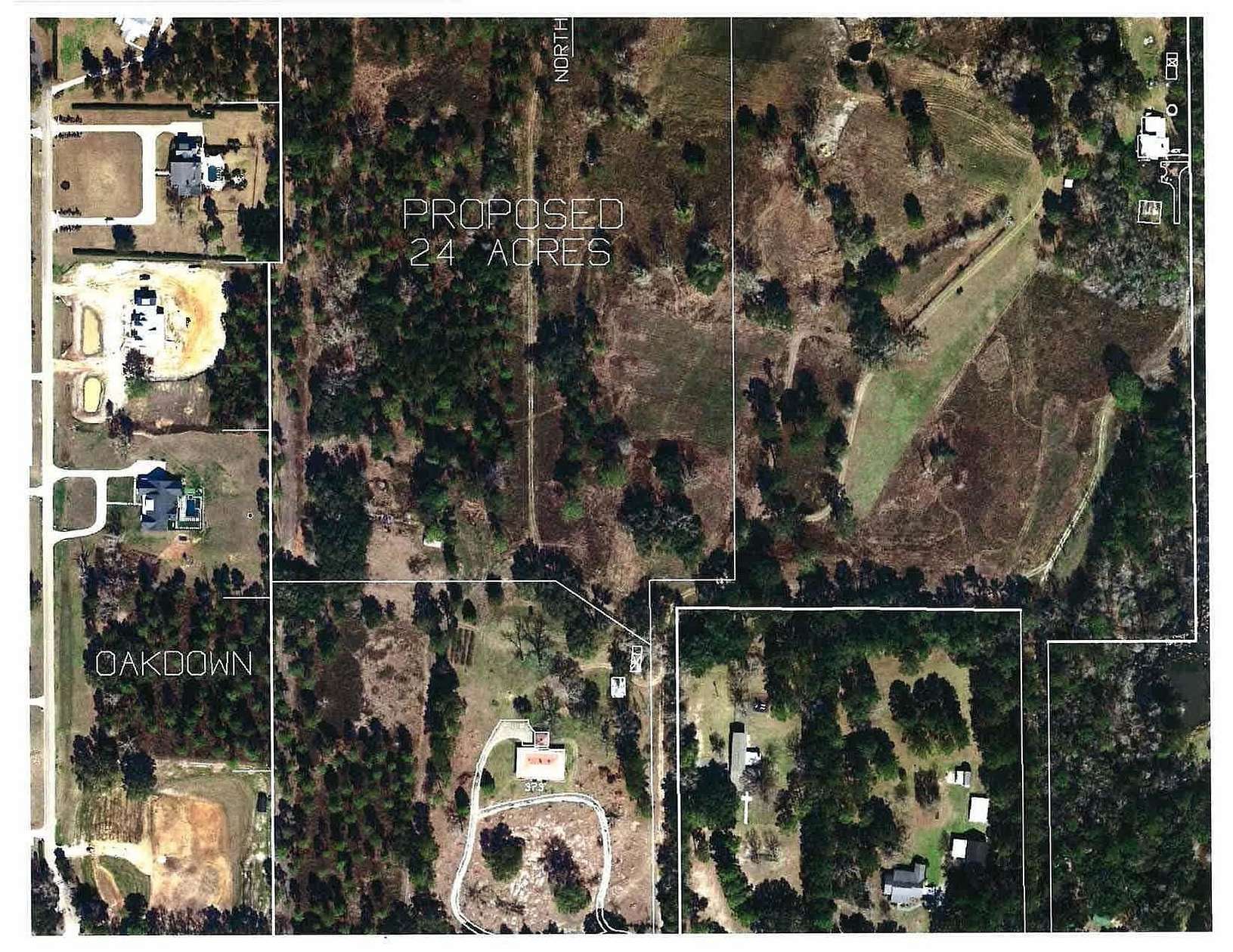 24 Acres of Recreational Land for Sale in Tallahassee, Florida