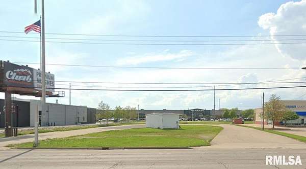 1.46 Acres of Commercial Land for Sale in Springfield, Illinois