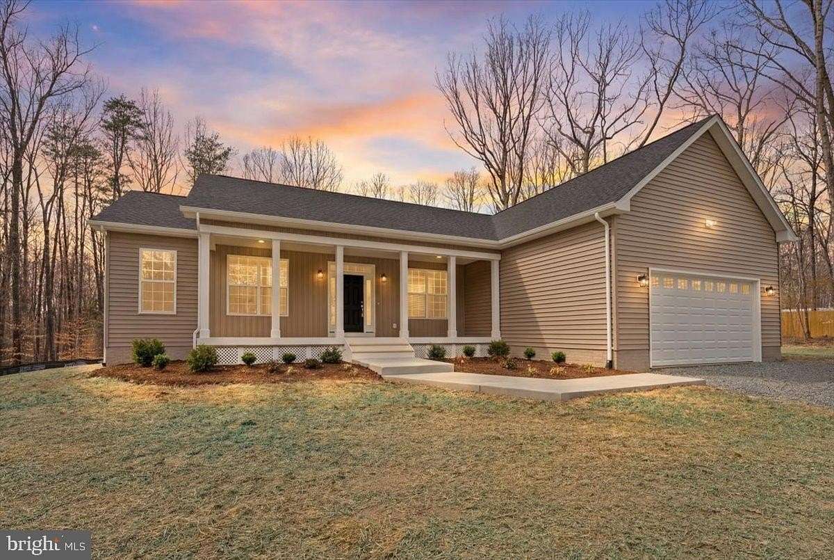 4.2 Acres of Land with Home for Sale in Beaverdam, Virginia