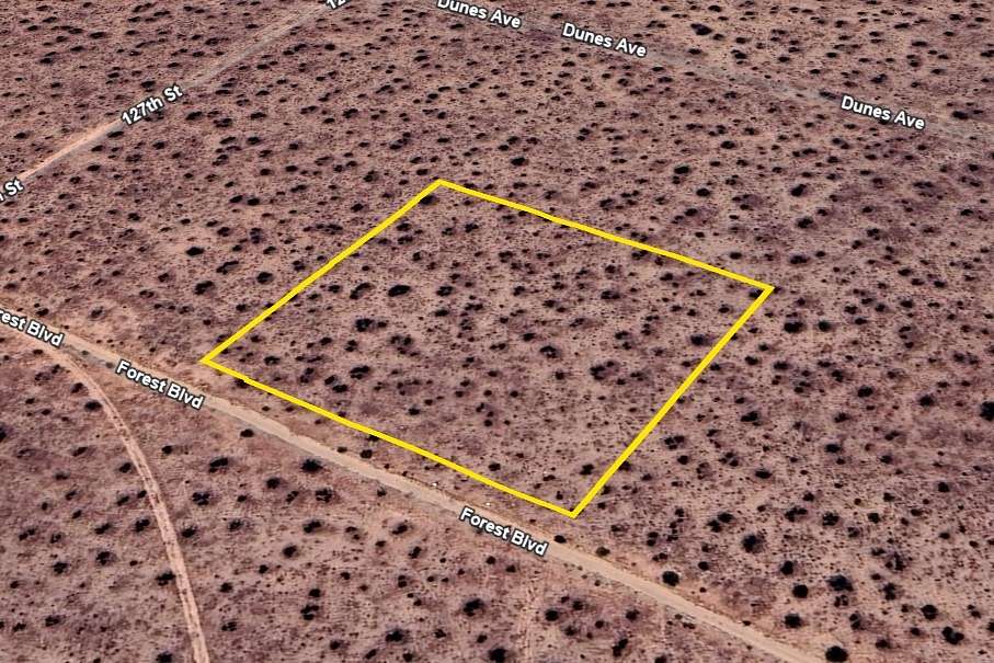 2.5 Acres of Residential Land for Sale in Edwards, California
