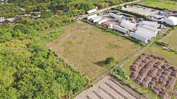 1.5 Acres of Residential Land for Sale in Miami, Florida