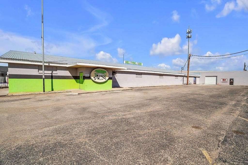 4.52 Acres of Commercial Land for Sale in Big Spring, Texas