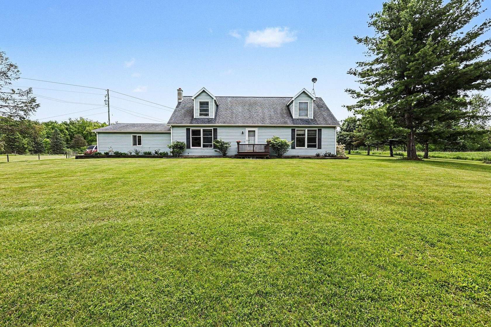 7.7 Acres of Land with Home for Sale in Manchester, Michigan