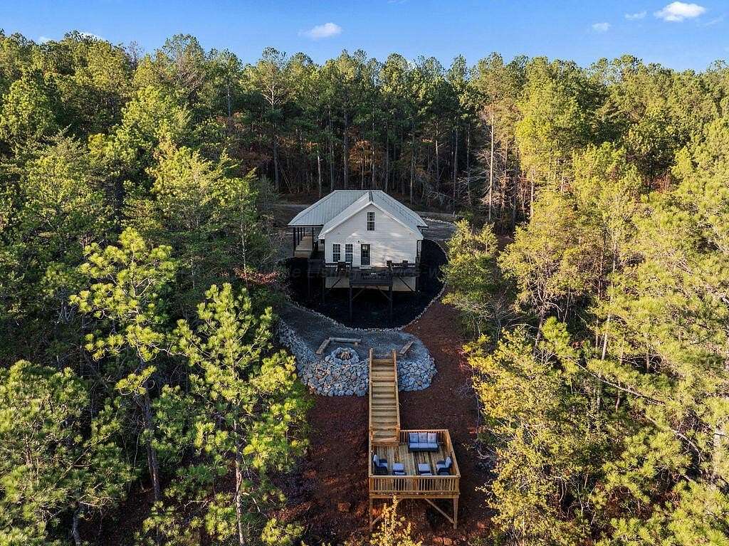 2 Acres of Land with Home for Sale in Jasper, Alabama