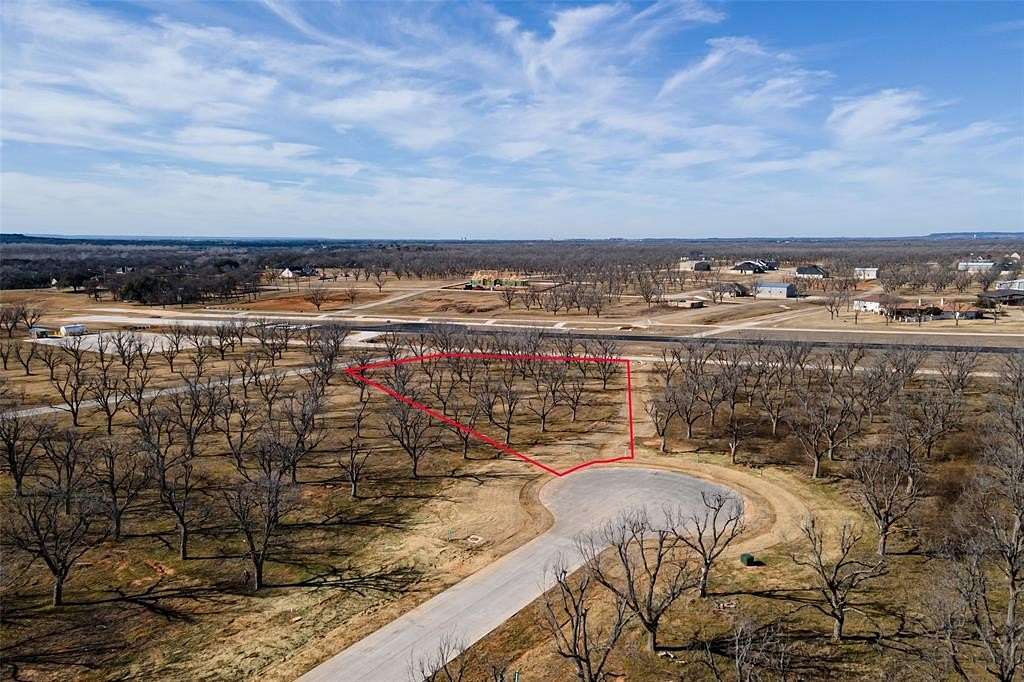 1.5 Acres of Residential Land for Sale in Granbury, Texas