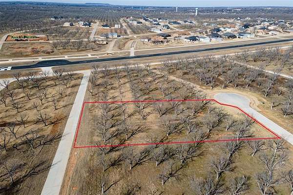 1.5 Acres of Residential Land for Sale in Granbury, Texas
