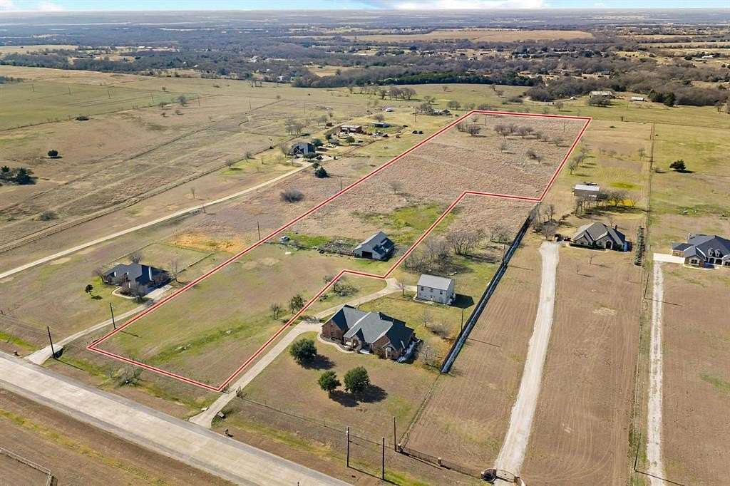 10.3 Acres of Land for Sale in Waxahachie, Texas