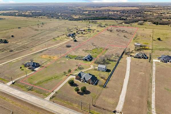 10.3 Acres of Land for Sale in Waxahachie, Texas