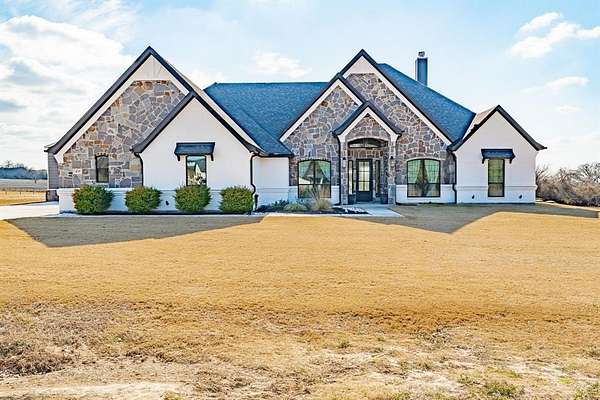 2 Acres of Residential Land with Home for Sale in Weatherford, Texas