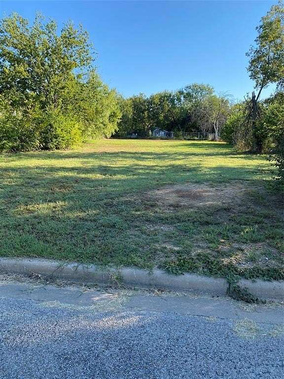 0.17 Acres of Land for Sale in Brownwood, Texas