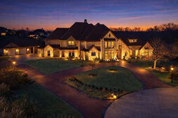 1.67 Acres of Residential Land with Home for Sale in Heath, Texas