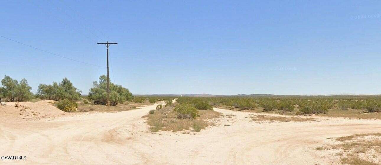 2.5 Acres of Residential Land for Sale in North Edwards, California