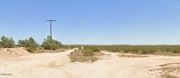 2.5 Acres of Residential Land for Sale in North Edwards, California