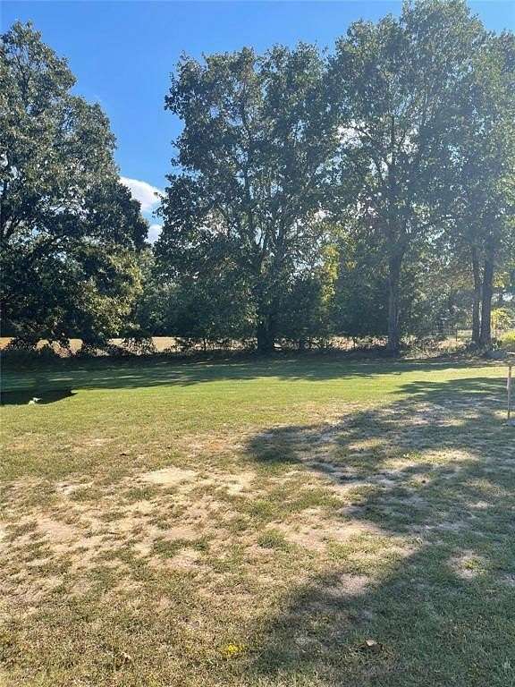 1 Acre of Residential Land for Sale in Arthur City, Texas